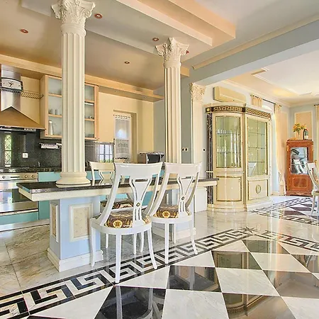 Stunning In With Wifi